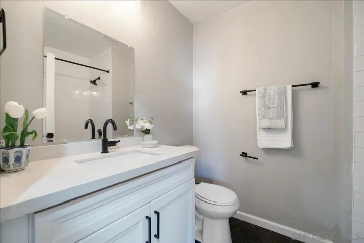 742 Foxwood, Oceanside, California 92057