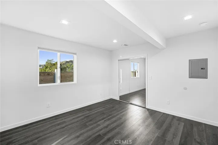 915 Cornell, Burbank, California 91504
