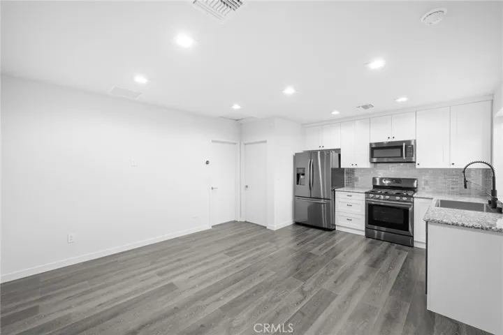 915 Cornell, Burbank, California 91504