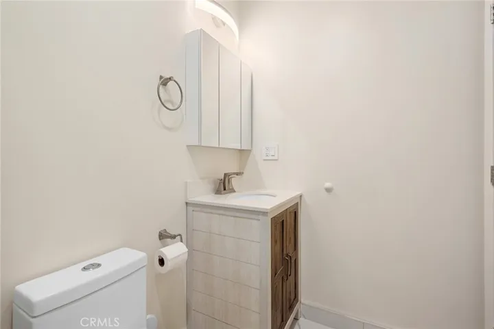 915 Cornell, Burbank, California 91504