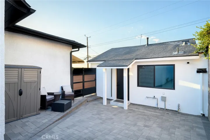 915 Cornell, Burbank, California 91504