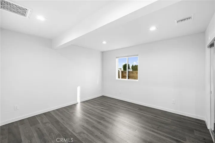 915 Cornell, Burbank, California 91504
