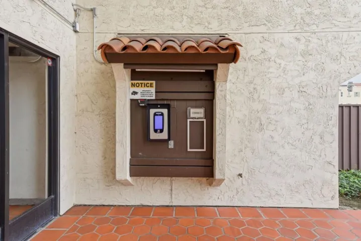 39931 Cedar Boulevard 305, Newark, California 94560
