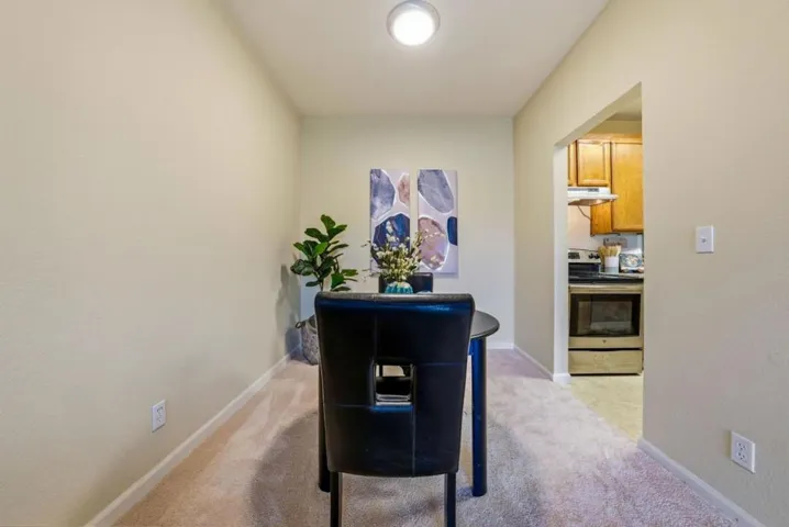 39931 Cedar Boulevard 305, Newark, California 94560