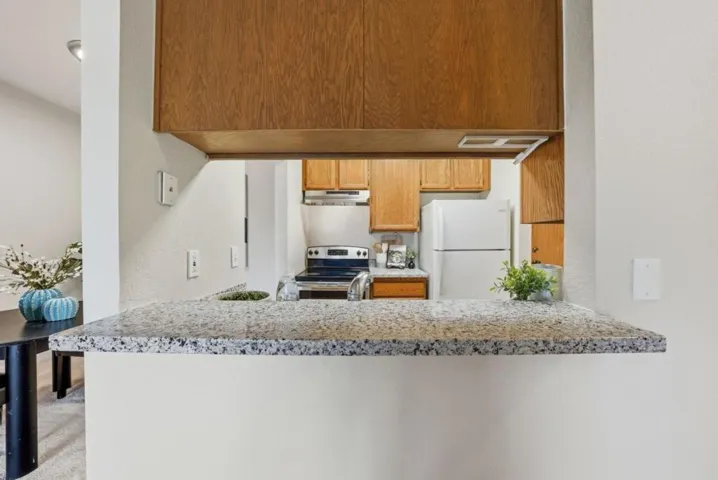 39931 Cedar Boulevard 305, Newark, California 94560