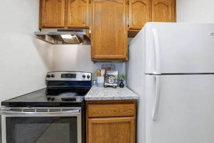 39931 Cedar Boulevard 305, Newark, California 94560