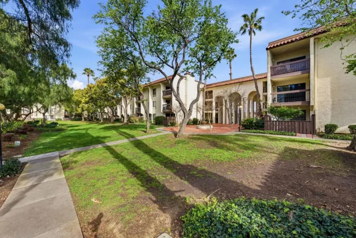 39931 Cedar Boulevard 305, Newark, California 94560