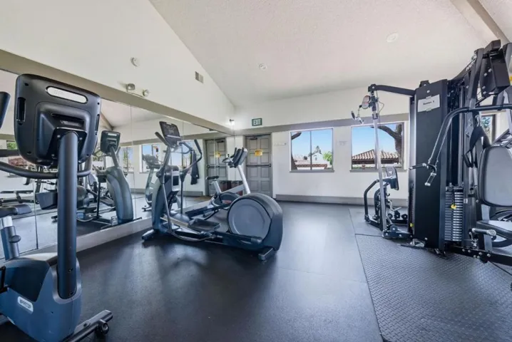 39931 Cedar Boulevard 305, Newark, California 94560
