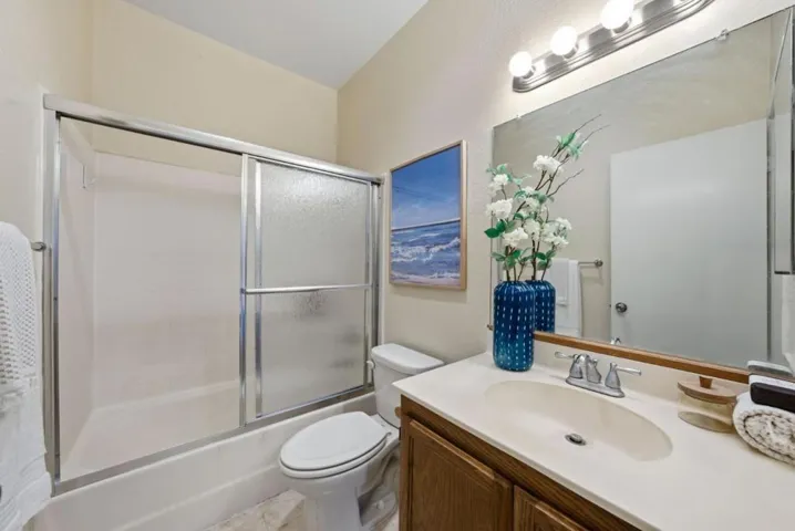 39931 Cedar Boulevard 305, Newark, California 94560
