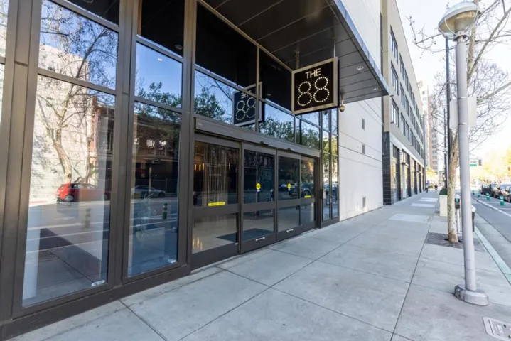 88 E San Fernando Street 1706, San Jose, California 95113