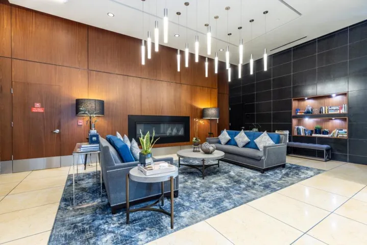 88 E San Fernando Street 1706, San Jose, California 95113