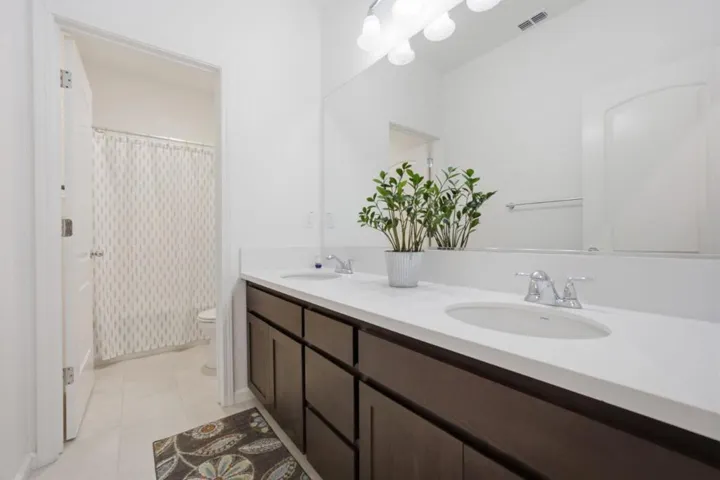 1702 Plumas Drive, Lathrop, California 95330