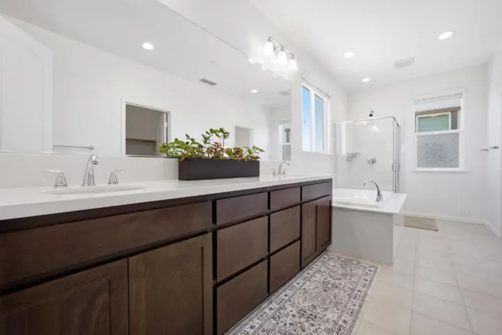 1702 Plumas Drive, Lathrop, California 95330