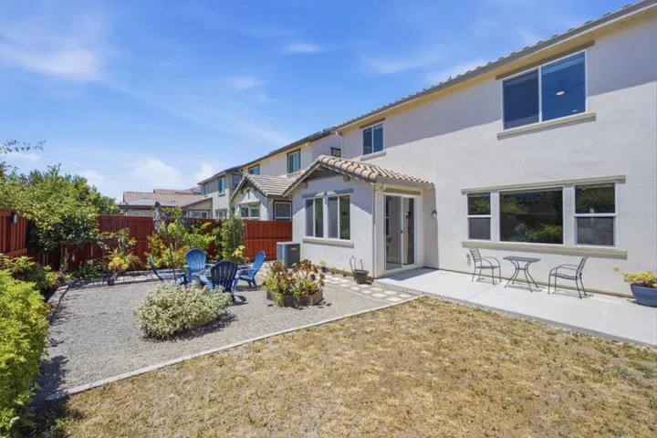 1702 Plumas Drive, Lathrop, California 95330