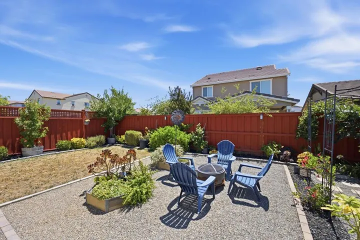 1702 Plumas Drive, Lathrop, California 95330