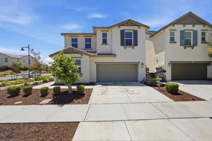 1702 Plumas Drive, Lathrop, California 95330