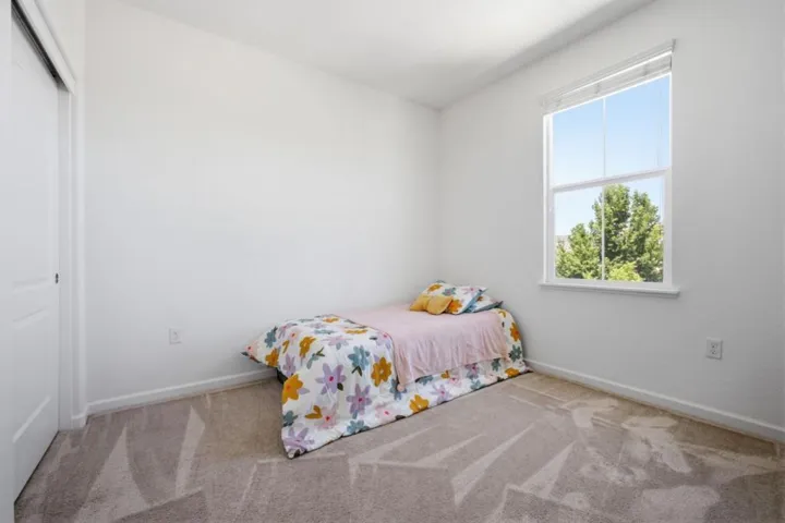 1702 Plumas Drive, Lathrop, California 95330