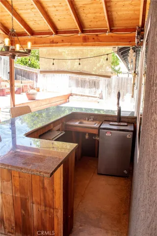 Outdoor Bar