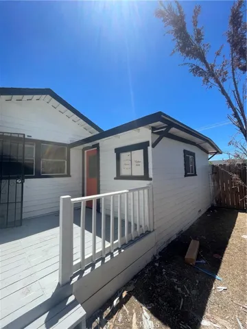 44627 Beech Ave, Lancaster, California 93534