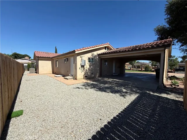 231 W 5th, Perris, California 92570
