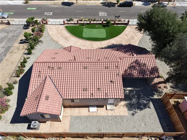 231 W 5th, Perris, California 92570