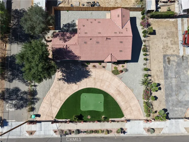 231 W 5th, Perris, California 92570