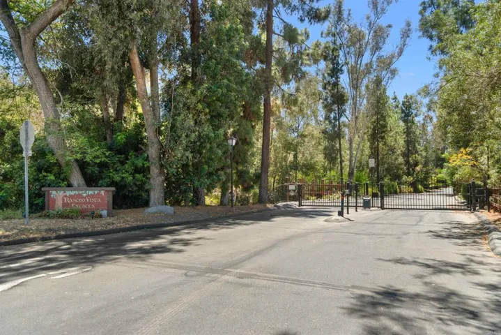 968 Mimosa Avenue, Vista, California 92081