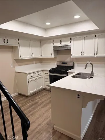 831 Via Mesa Verde, Riverside, California 92507