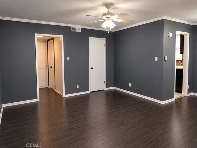1122 N Louise Street E, Glendale, California 91207