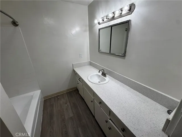475 E Cypress 300, Redlands, California 92373