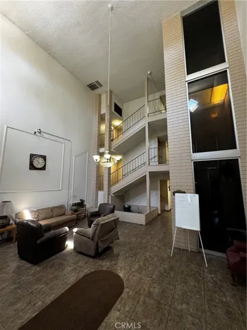 475 E Cypress 300, Redlands, California 92373