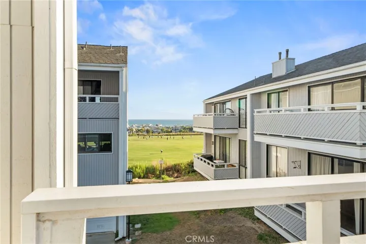 19 Swift Court, Newport Beach, California 92663