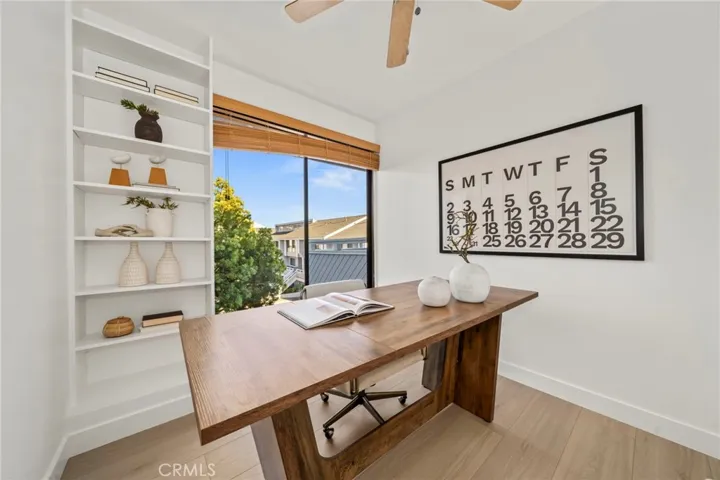 19 Swift Court, Newport Beach, California 92663