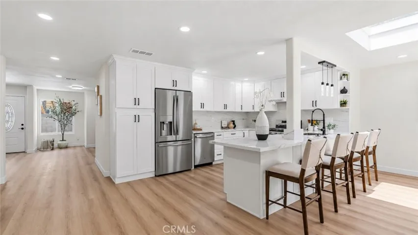 1290 N Mosswood Dr, Anaheim, California 92807
