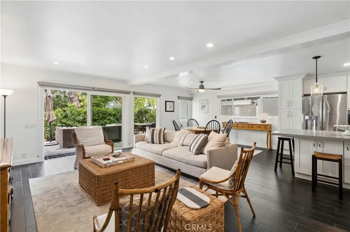 618 Acacia, Corona Del Mar, California 92625