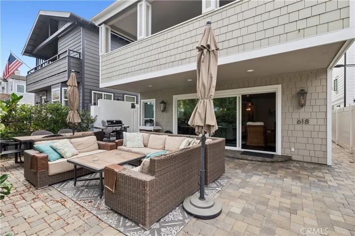 618 Acacia, Corona Del Mar, California 92625