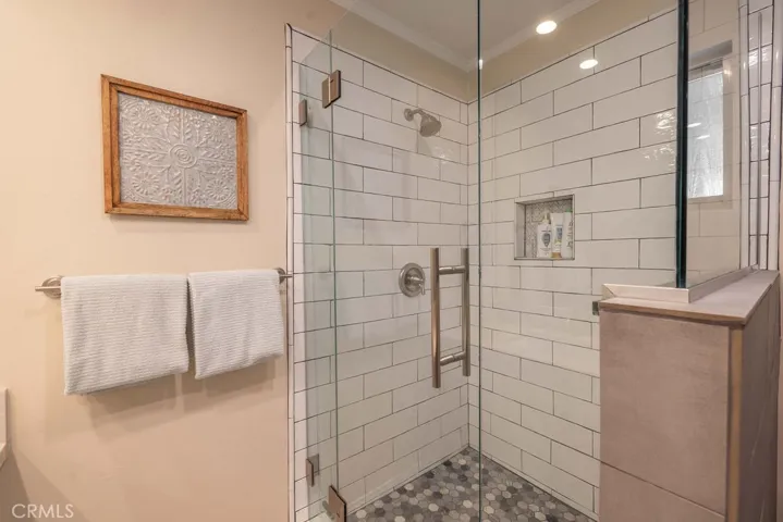 303 Wren Drive, Big Bear Lake, California 92315
