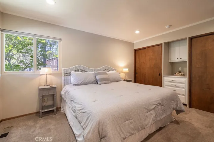 303 Wren Drive, Big Bear Lake, California 92315