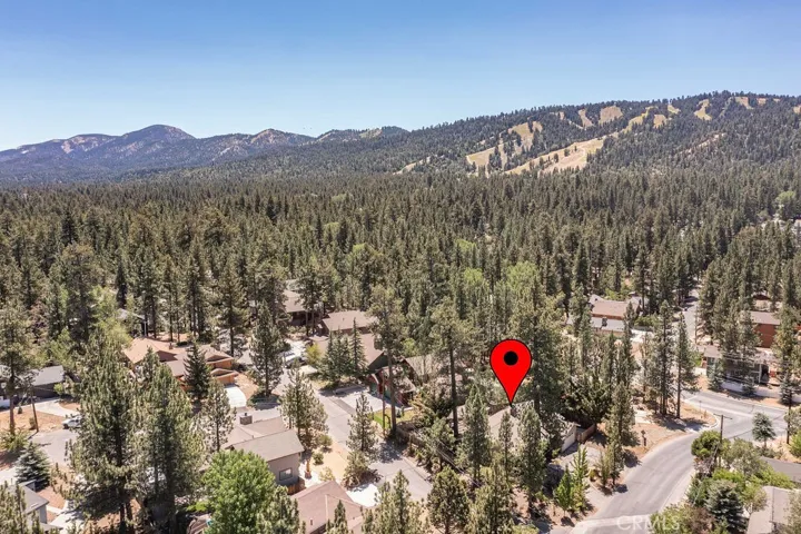 303 Wren Drive, Big Bear Lake, California 92315