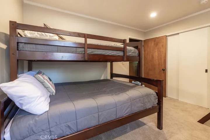303 Wren Drive, Big Bear Lake, California 92315