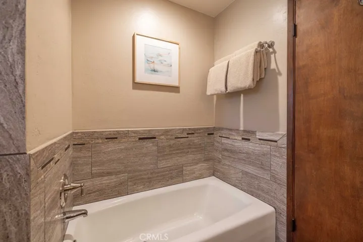 303 Wren Drive, Big Bear Lake, California 92315