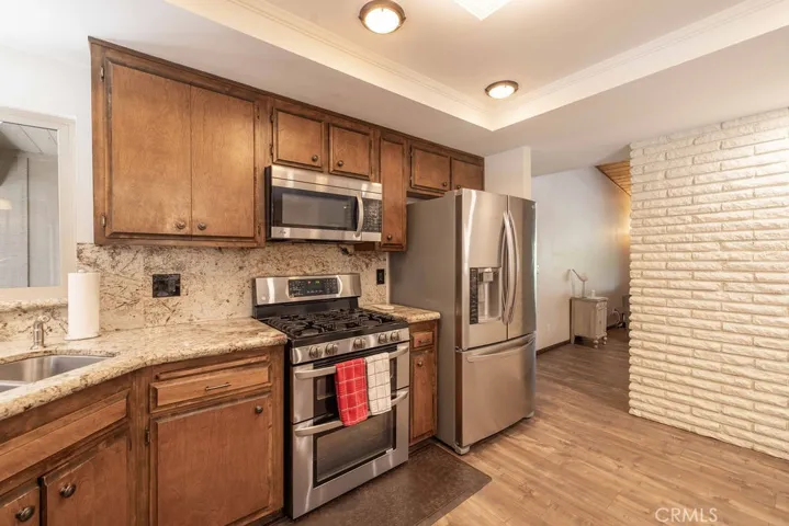 303 Wren Drive, Big Bear Lake, California 92315