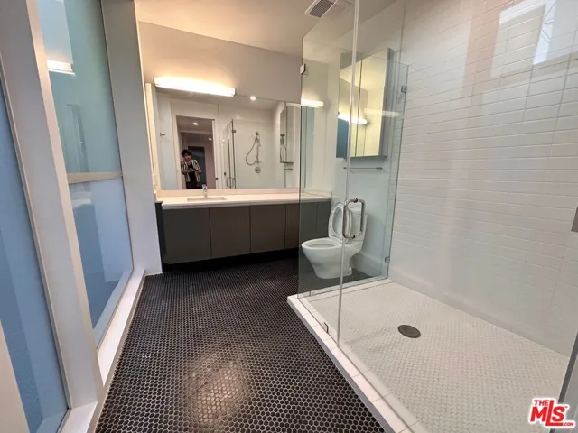 1038 S Mariposa Avenue 01, Los Angeles, California 90006