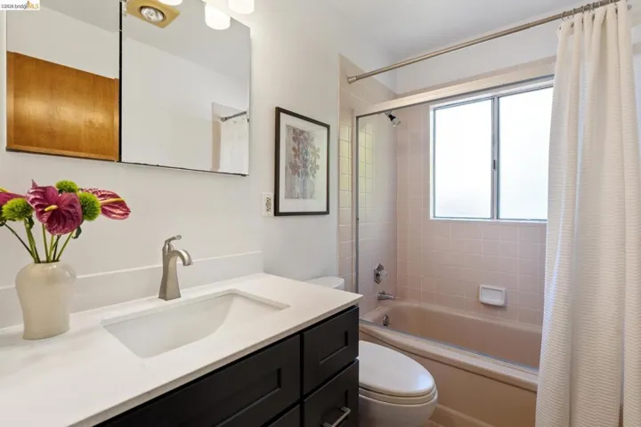 4050 Norton Ave, Oakland, California 94602