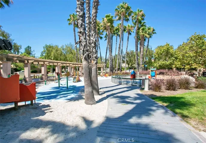 20 Leucadia, Irvine, California 92602