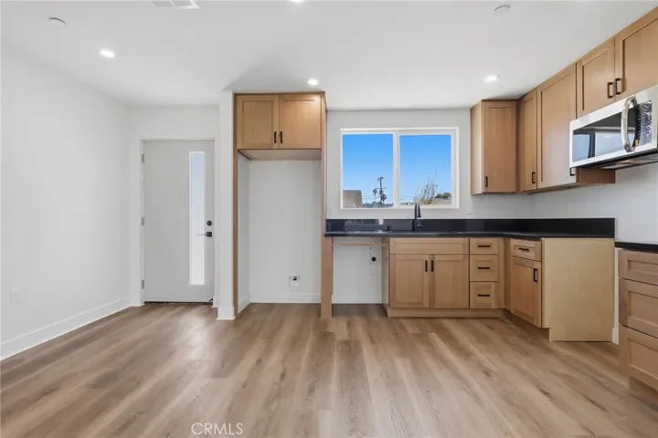 1507 W 83rd Street, Los Angeles, California 90047