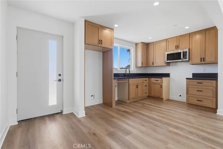 1507 W 83rd Street, Los Angeles, California 90047