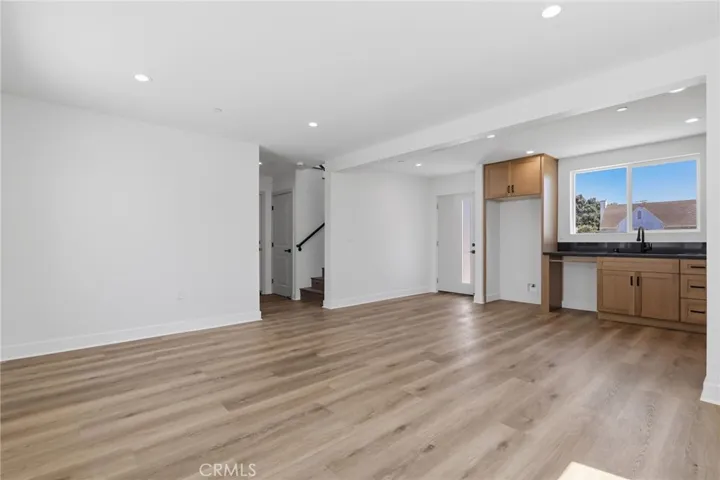 1507 W 83rd Street, Los Angeles, California 90047