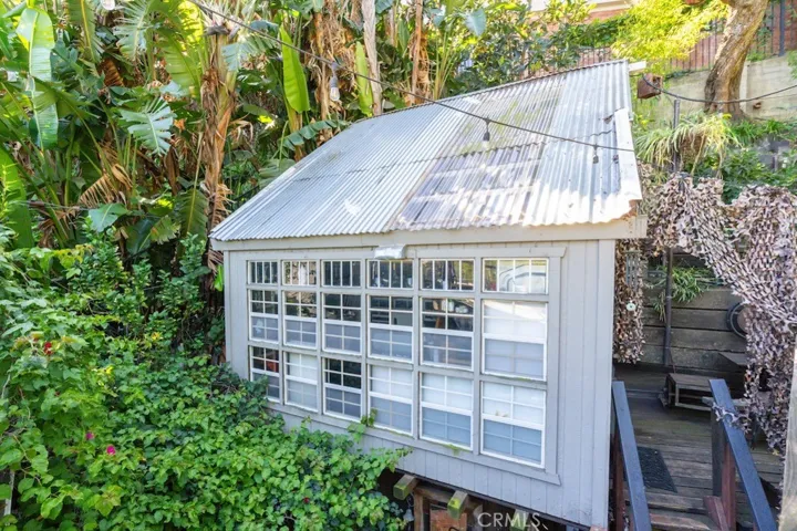 8869 Lookout Mountain Ave, Los Angeles, California 90046