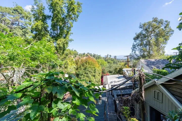 8869 Lookout Mountain Ave, Los Angeles, California 90046